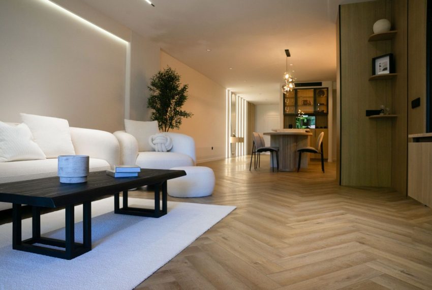 R5048257-Apartment-For-Sale-Nueva-Andalucia-Ground-Floor-3-Beds-130-Built