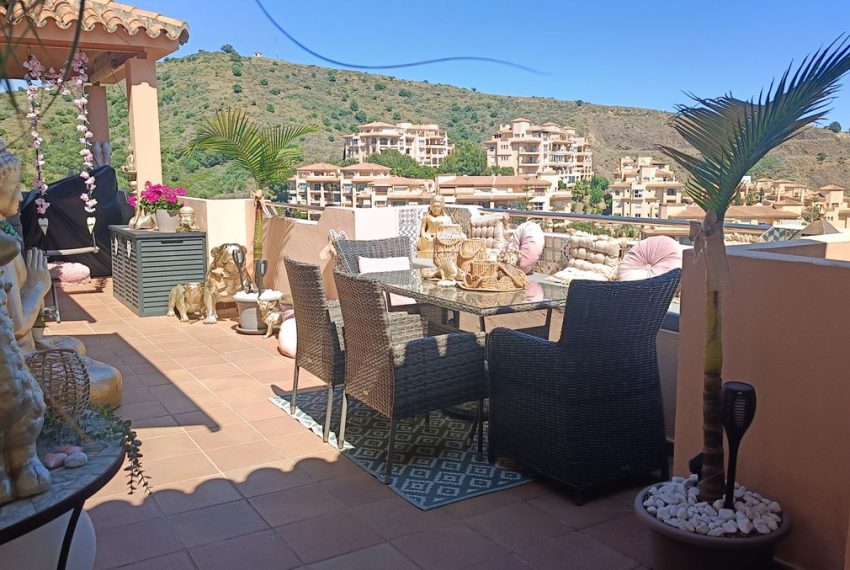 R5048587-Apartment-For-Sale-Calahonda-Penthouse-3-Beds-121-Built-2