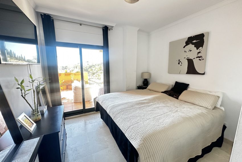 R5048800-Apartment-For-Sale-Elviria-Penthouse-3-Beds-136-Built-17