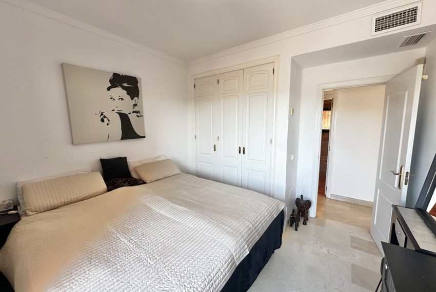 R5048800-Apartment-For-Sale-Elviria-Penthouse-3-Beds-136-Built-18