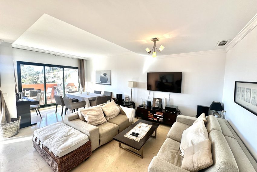 R5048800-Apartment-For-Sale-Elviria-Penthouse-3-Beds-136-Built-7