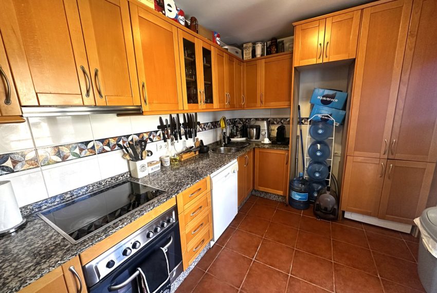 R5048800-Apartment-For-Sale-Elviria-Penthouse-3-Beds-136-Built-9