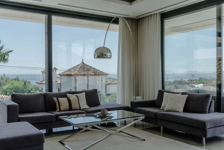 R5049013-Villa-For-Sale-Estepona-Detached-5-Beds-508-Built-4