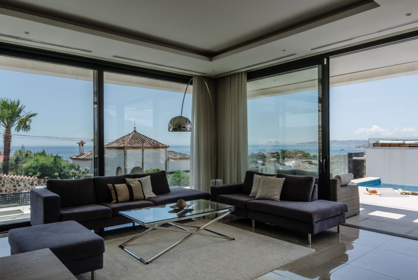 R5049013-Villa-For-Sale-Estepona-Detached-5-Beds-508-Built-7