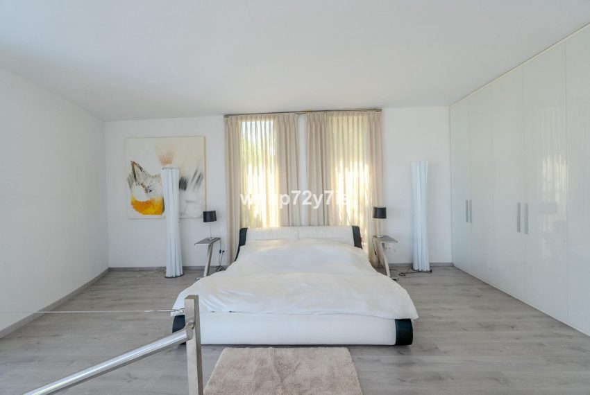 R5050231-Villa-For-Sale-Benahavis-Detached-3-Beds-355-Built-15