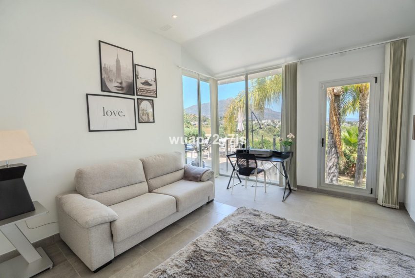 R5050231-Villa-For-Sale-Benahavis-Detached-3-Beds-355-Built-18