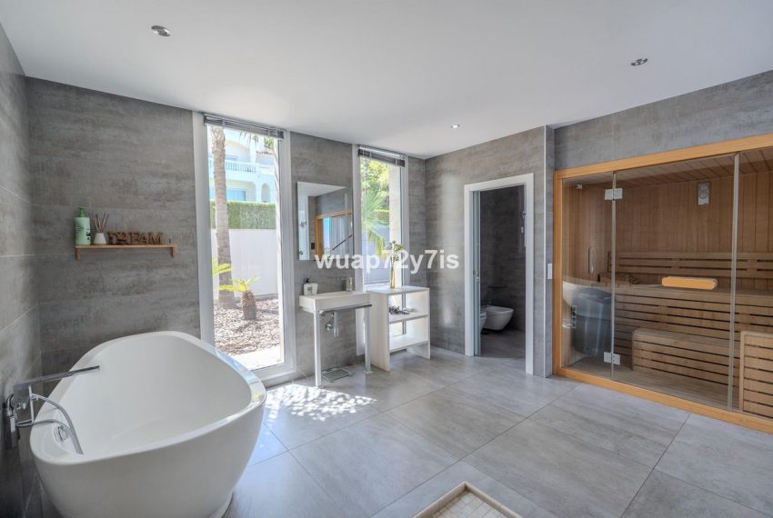 R5050231-Villa-For-Sale-Benahavis-Detached-3-Beds-355-Built-19