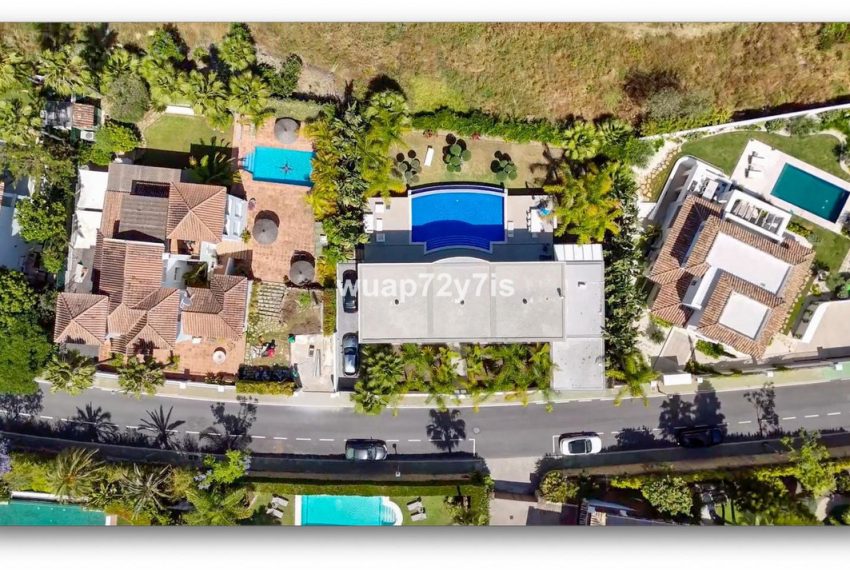 R5050231-Villa-For-Sale-Benahavis-Detached-3-Beds-355-Built-2