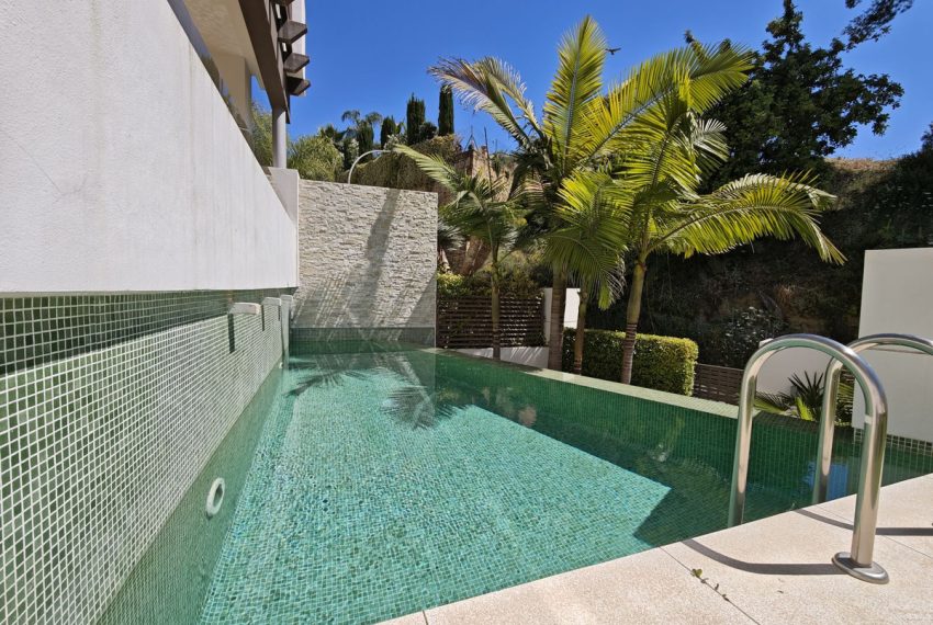 R5050399-Villa-For-Sale-Marbella-Semi-Detached-3-Beds-326-Built-5