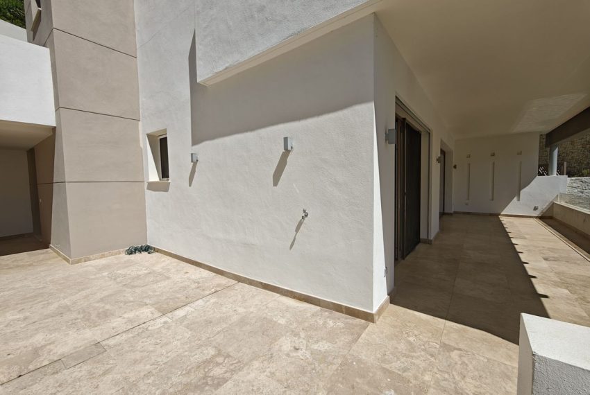 R5050399-Villa-For-Sale-Marbella-Semi-Detached-3-Beds-326-Built-7