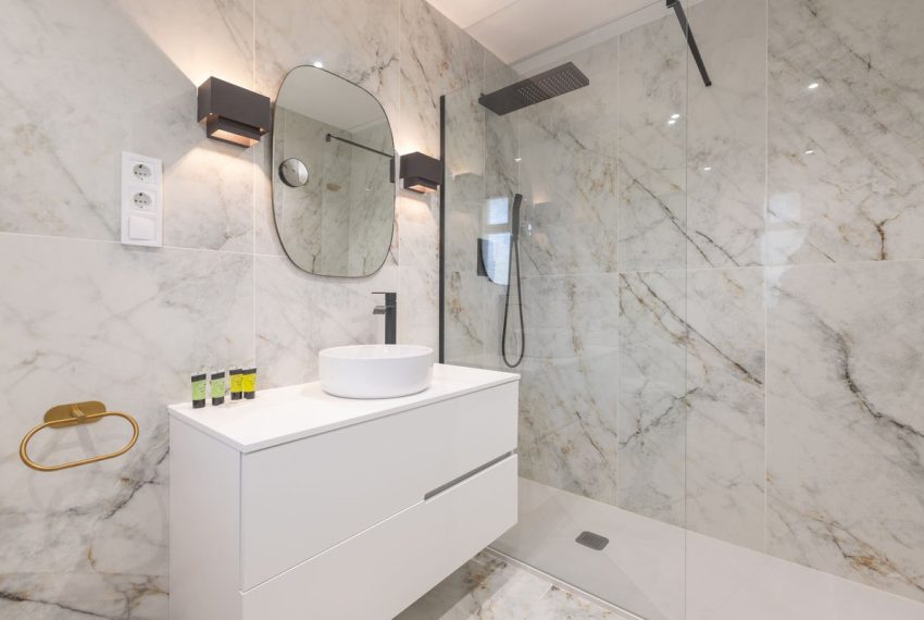 R5050621-Apartment-For-Sale-Elviria-Penthouse-2-Beds-110-Built-16