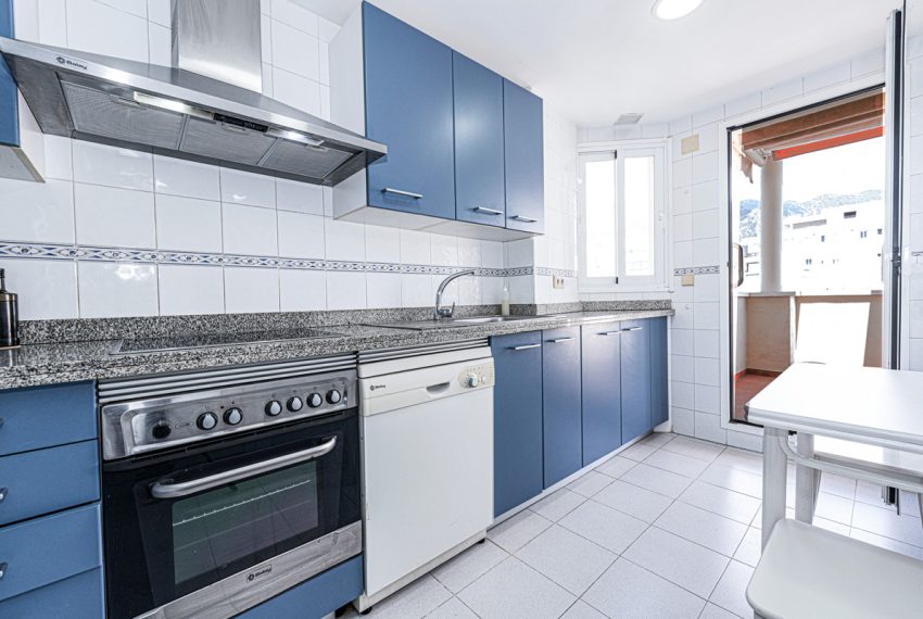 R5050894-Apartment-For-Sale-Marbella-Ground-Floor-1-Beds-87-Built-12