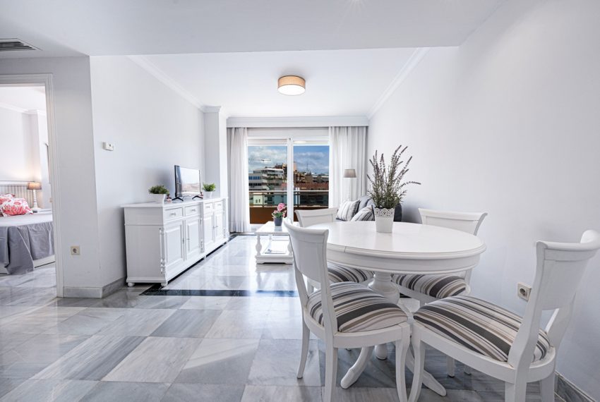 R5050894-Apartment-For-Sale-Marbella-Ground-Floor-1-Beds-87-Built