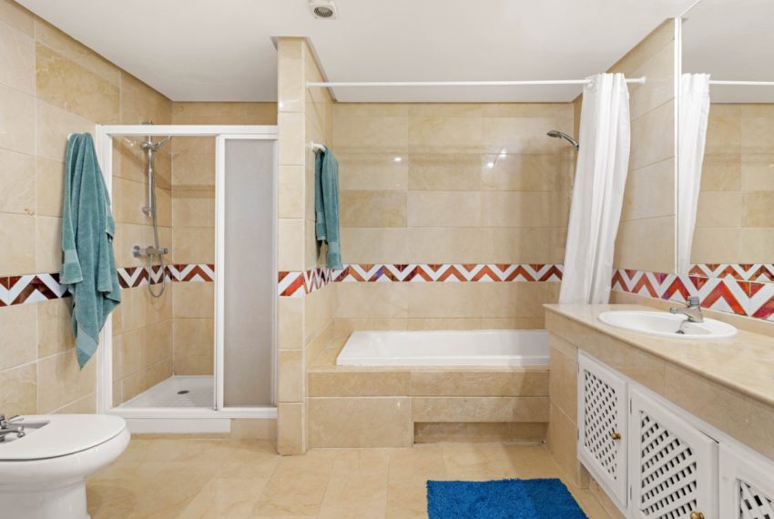 R5050897-Apartment-For-Sale-Benahavis-Ground-Floor-3-Beds-183-Built-12