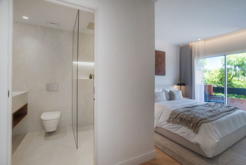 R5051044-Apartment-For-Sale-Nueva-Andalucia-Penthouse-Duplex-4-Beds-210-Built-13