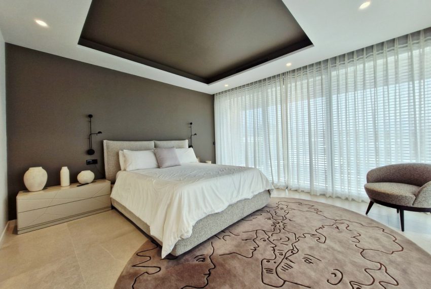 R5051251-Villa-For-Sale-Estepona-Detached-5-Beds-406-Built-11