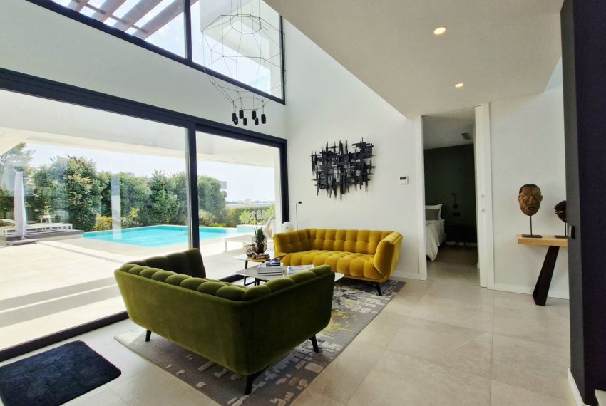 R5051251-Villa-For-Sale-Estepona-Detached-5-Beds-406-Built-9