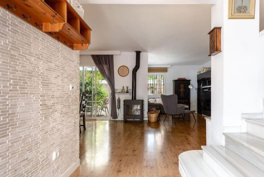 R5051299-Townhouse-For-Sale-Nueva-Andalucia-Terraced-3-Beds-128-Built-5