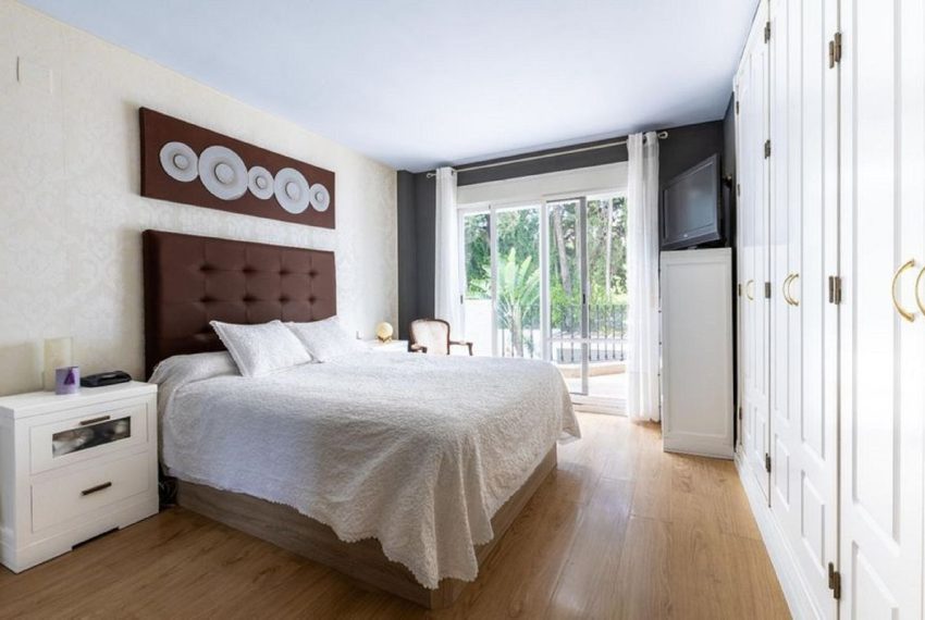 R5051299-Townhouse-For-Sale-Nueva-Andalucia-Terraced-3-Beds-128-Built-8