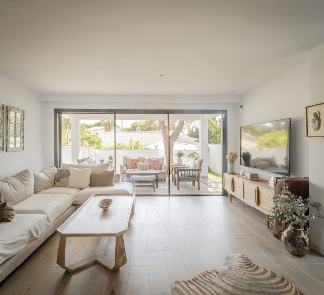 R5052280-Image 1-Detached - 4 Beds - 180 Built