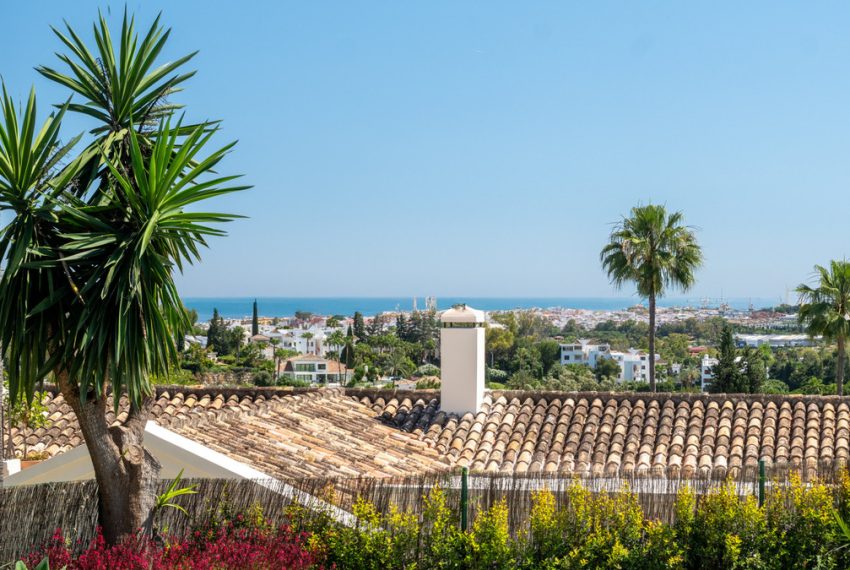 R5055133-Villa-For-Sale-Nueva-Andalucia-Detached-5-Beds-508-Built-16
