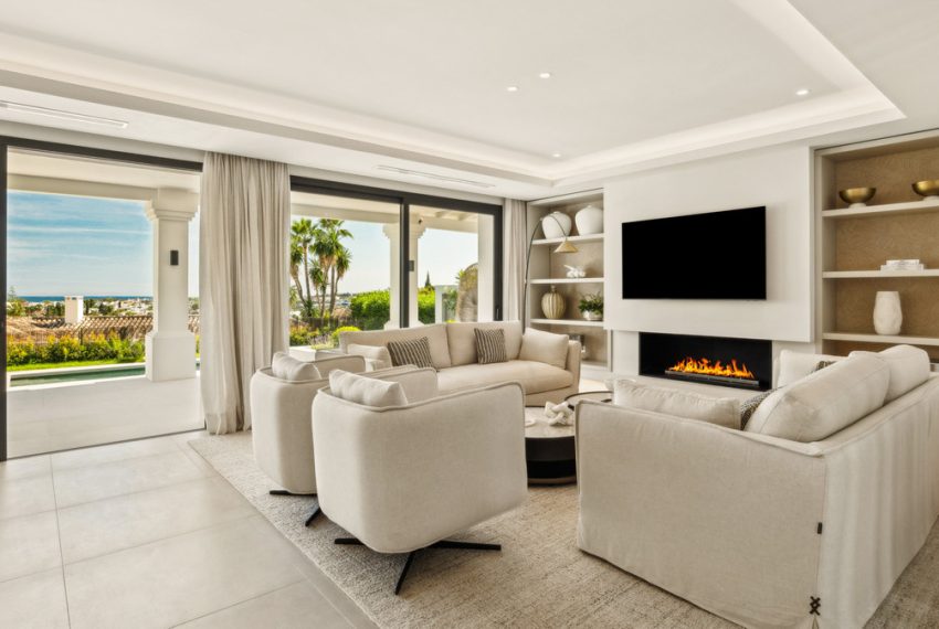 R5055133-Villa-For-Sale-Nueva-Andalucia-Detached-5-Beds-508-Built-3
