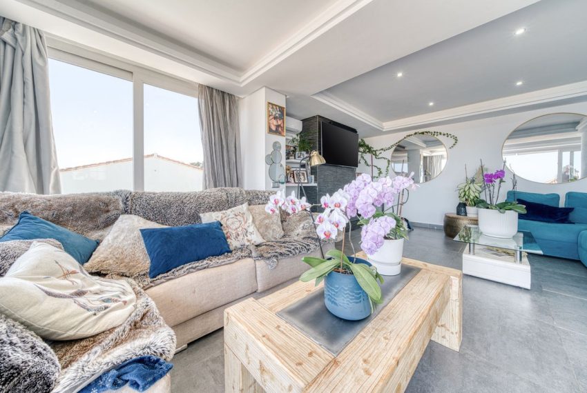 R5055628-Villa-For-Sale-Estepona-Detached-5-Beds-327-Built-13