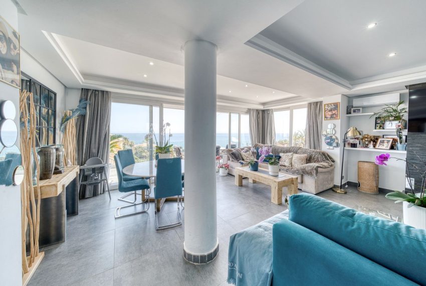 R5055628-Villa-For-Sale-Estepona-Detached-5-Beds-327-Built-4