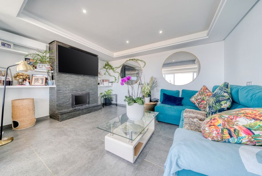 R5055628-Villa-For-Sale-Estepona-Detached-5-Beds-327-Built-9