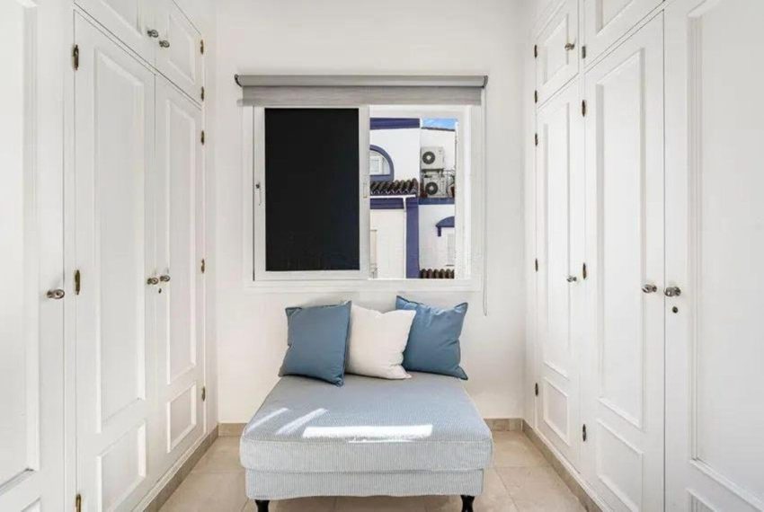 R5056231-Townhouse-For-Sale-San-Pedro-de-Alcantara-Terraced-5-Beds-147-Built-17