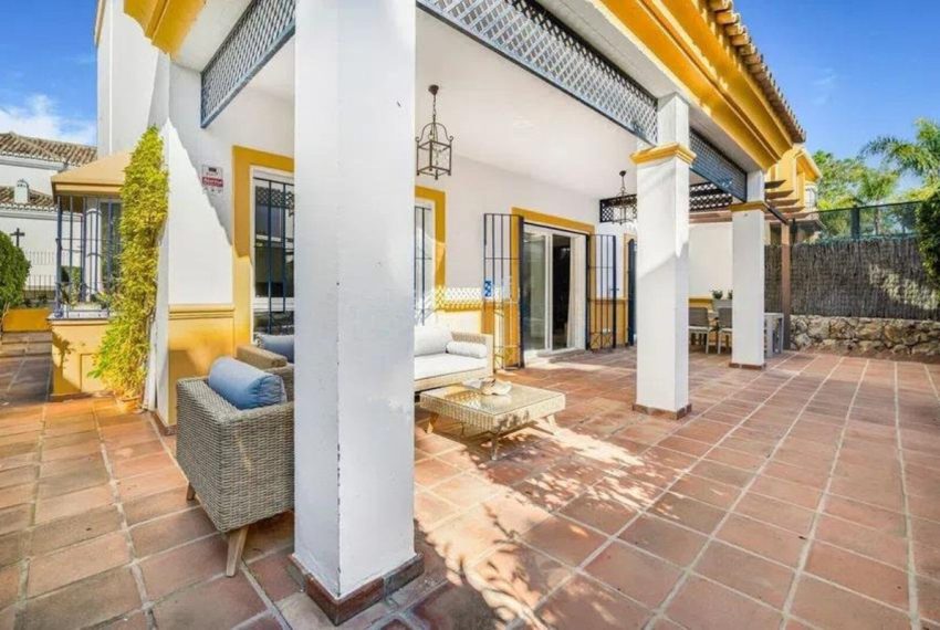 R5056231-Townhouse-For-Sale-San-Pedro-de-Alcantara-Terraced-5-Beds-147-Built-7
