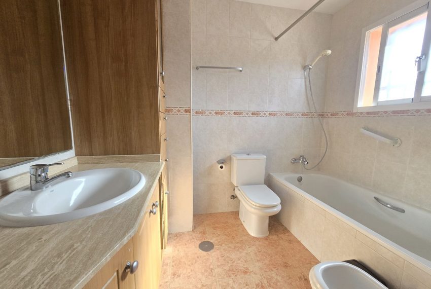 R5056267-Townhouse-For-Sale-Marbella-Terraced-3-Beds-212-Built-16