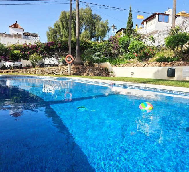 R5056267-Image 1-Terraced - 3 Beds - 212 Built