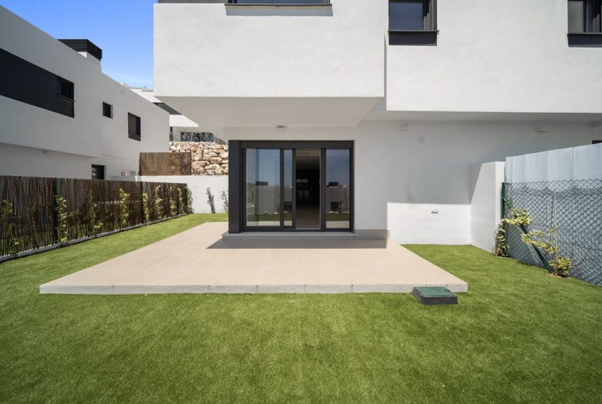 R5056375-Villa-For-Sale-La-Cala-de-Mijas-Semi-Detached-4-Beds-172-Built-1