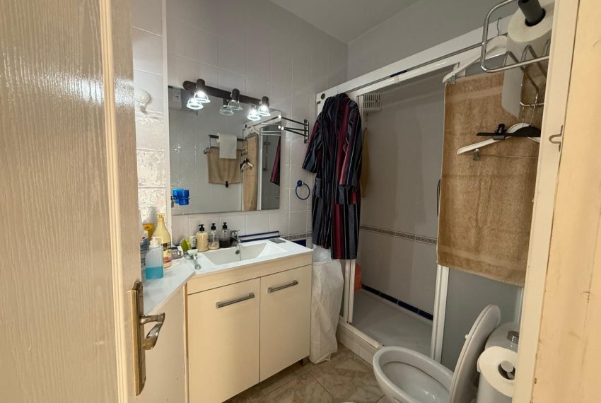 R5056393-Apartment-For-Sale-Marbella-Ground-Floor-1-Beds-42-Built-9