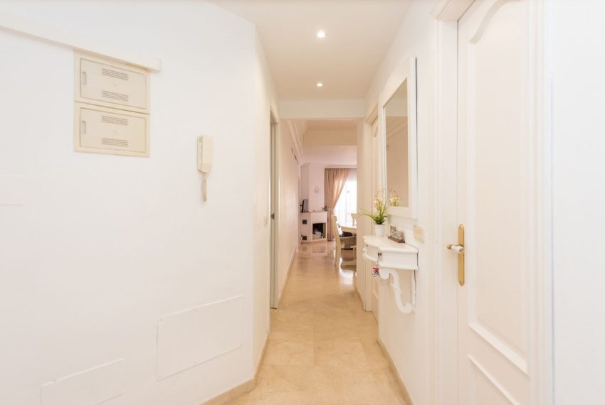 R5056615-Apartment-For-Sale-Marbella-Penthouse-3-Beds-90-Built-11