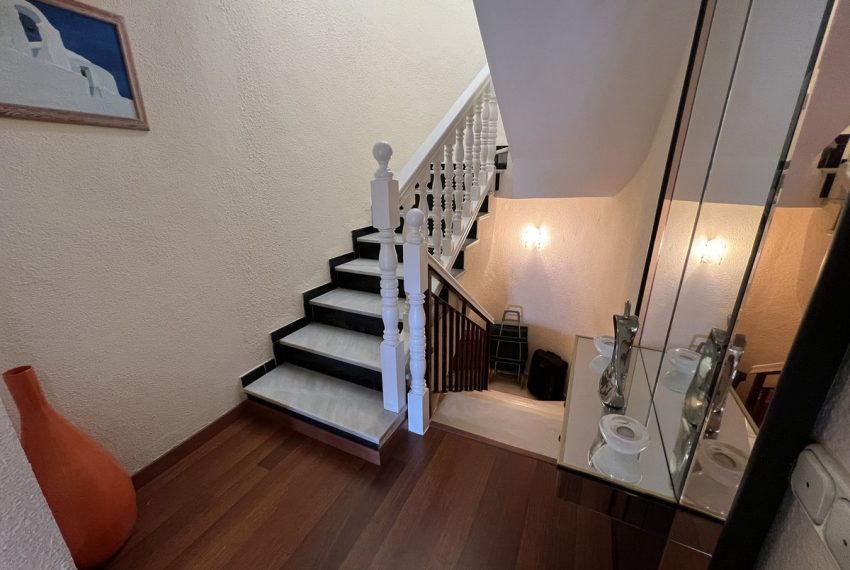 R5056666-Villa-For-Sale-Marbella-Detached-8-Beds-450-Built-15