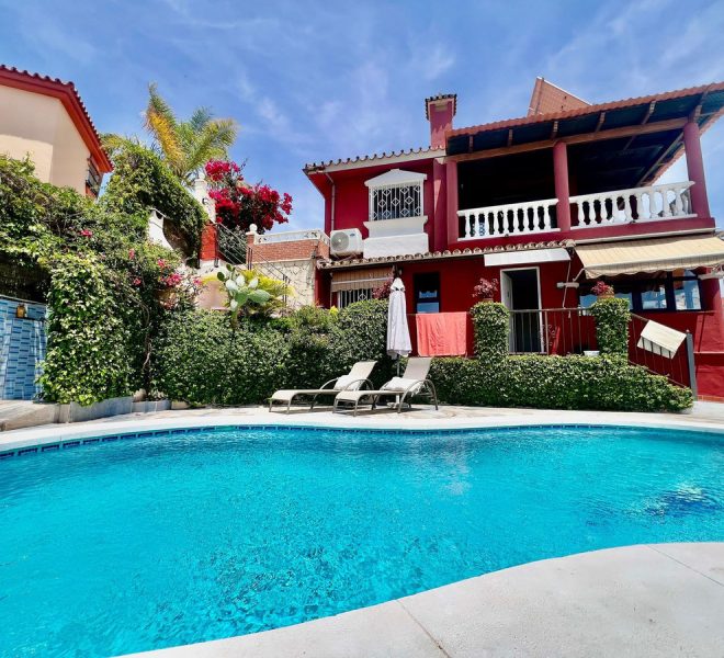 R5056666-Image 1-Detached - 8 Beds - 450 Built