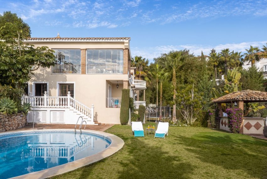 R5057767-Villa-For-Sale-El-Paraiso-Detached-6-Beds-415-Built-18