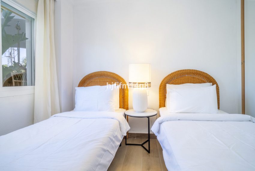 R5057896-Apartment-For-Sale-Nueva-Andalucia-Ground-Floor-2-Beds-75-Built-10