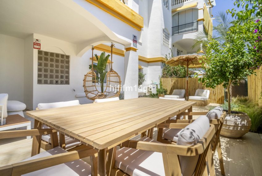 R5057896-Apartment-For-Sale-Nueva-Andalucia-Ground-Floor-2-Beds-75-Built-16