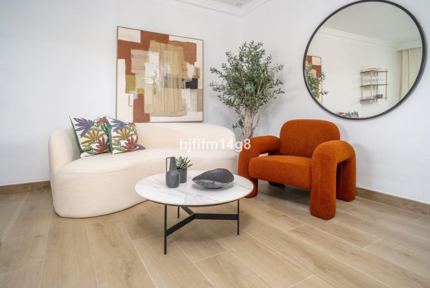 R5057896-Apartment-For-Sale-Nueva-Andalucia-Ground-Floor-2-Beds-75-Built-5