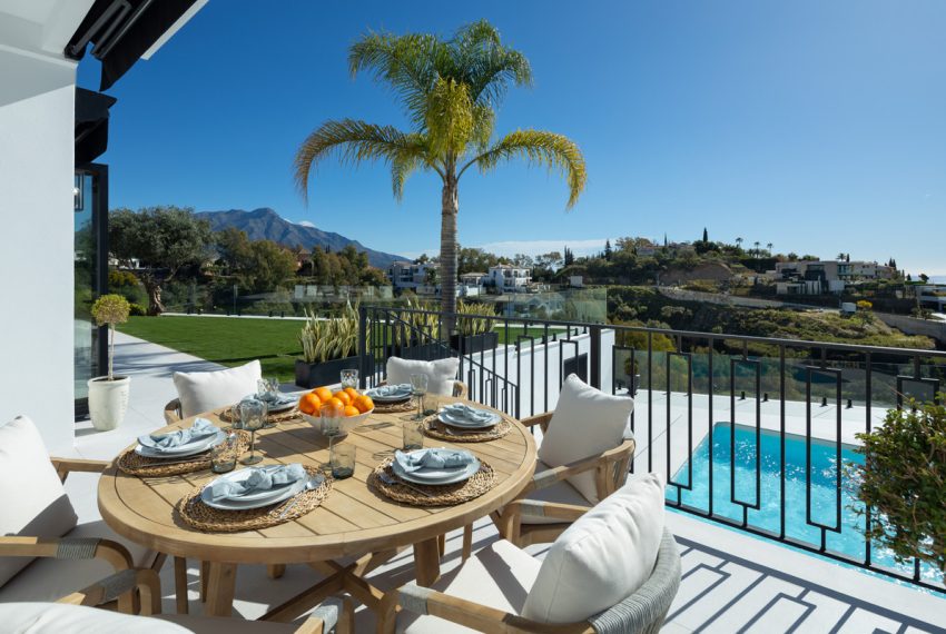 R5057956-Villa-For-Sale-La-Quinta-Detached-5-Beds-478-Built-9