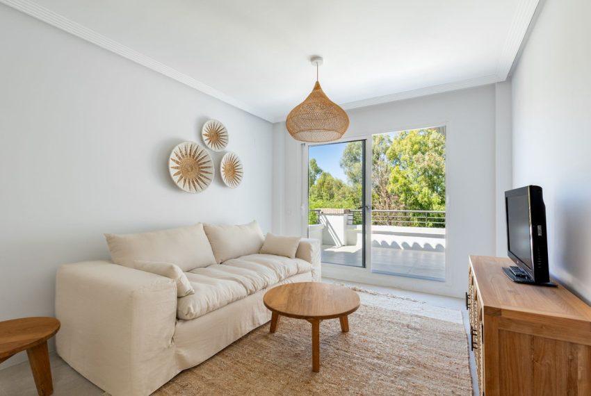R5058166-Apartment-For-Sale-Los-Arqueros-Penthouse-2-Beds-79-Built-5