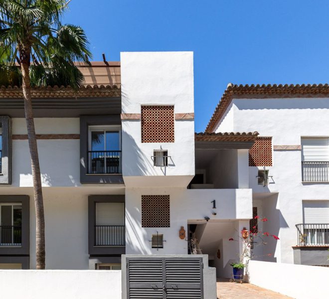R5058166-Image 1-Penthouse - 2 Beds - 79 Built