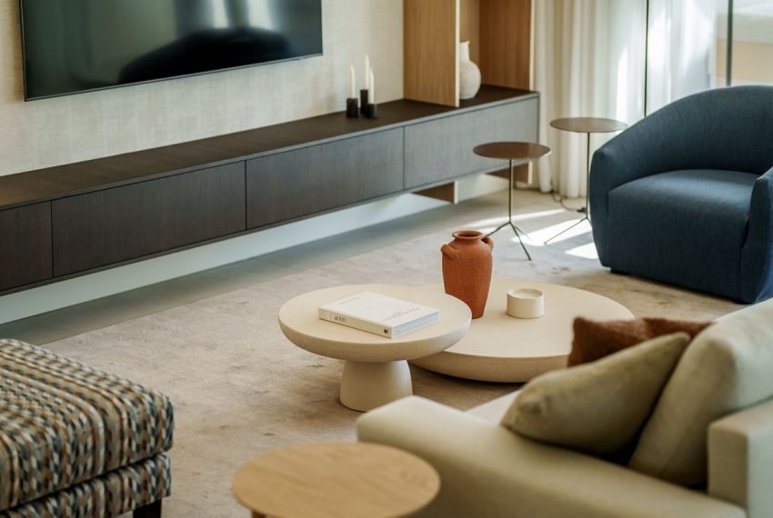 R5058217-Apartment-For-Sale-The-Golden-Mile-Middle-Floor-4-Beds-417-Built-8
