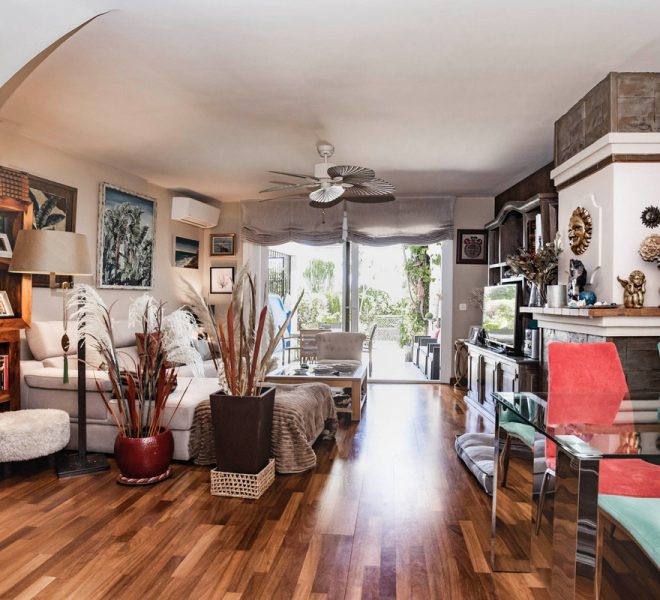R5058511-Image 1-Semi Detached - 3 Beds - 147 Built