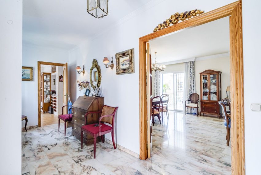 R5058622-Villa-For-Sale-Marbella-Detached-5-Beds-471-Built-15