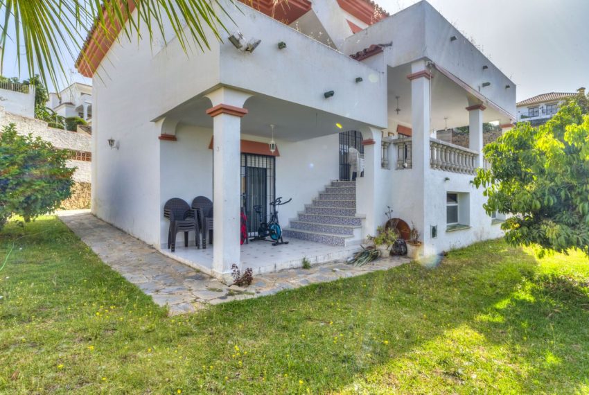 R5058622-Villa-For-Sale-Marbella-Detached-5-Beds-471-Built