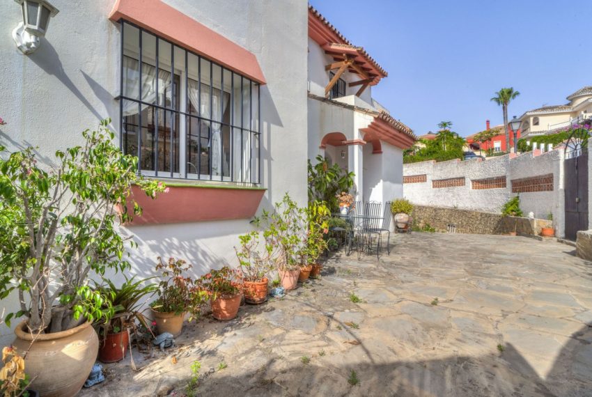 R5058622-Villa-For-Sale-Marbella-Detached-5-Beds-471-Built-9